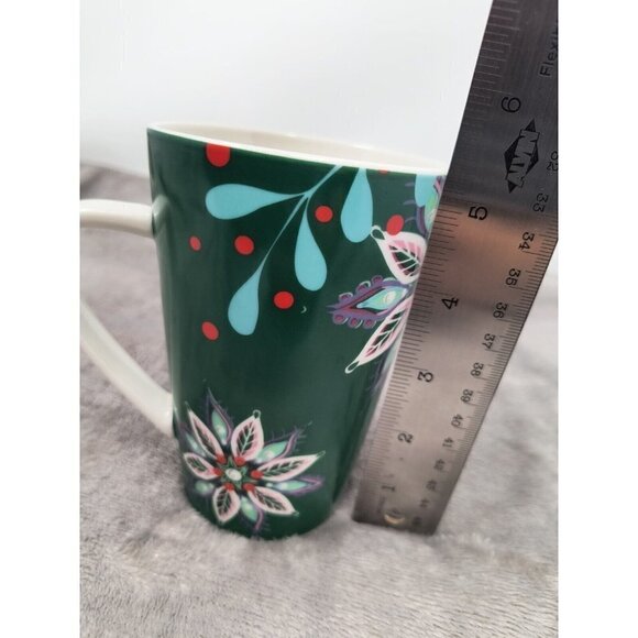 Starbucks Siren Holiday Green Floral Latte Mug 12 oz. 2020 - Picture 7 of 7